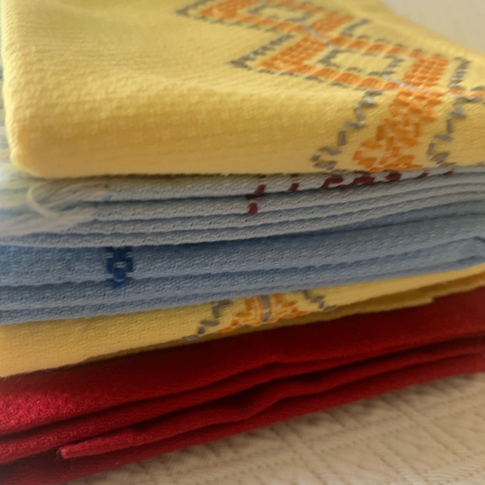 Set of 7 hand embroidered fingertip or kitchen dish towels-beautiful!